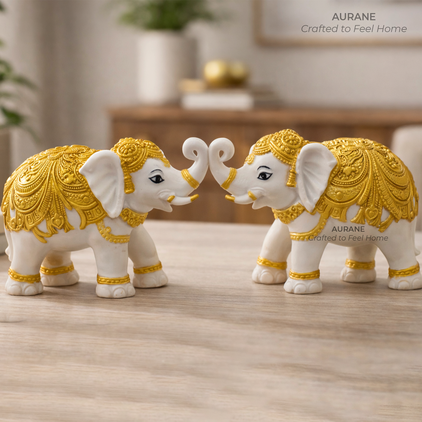 White Elephant Pair Table Decor
